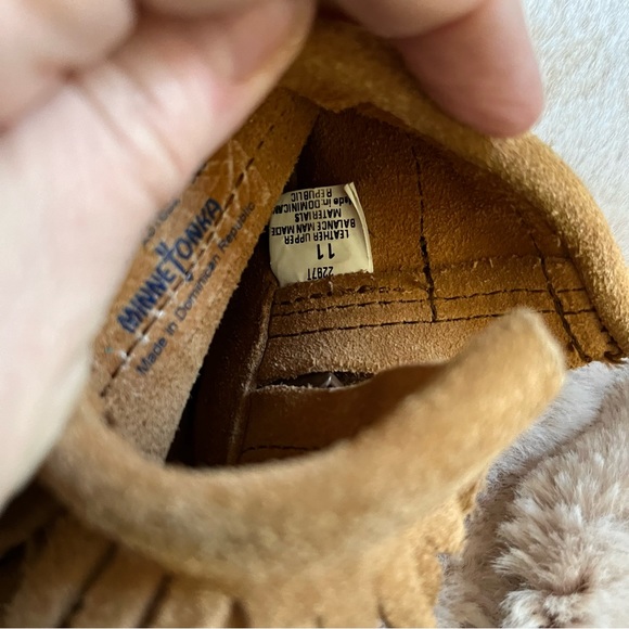 Minnetonka Double Fringe Side Zip Boot - Size 11 - Picture 6 of 11